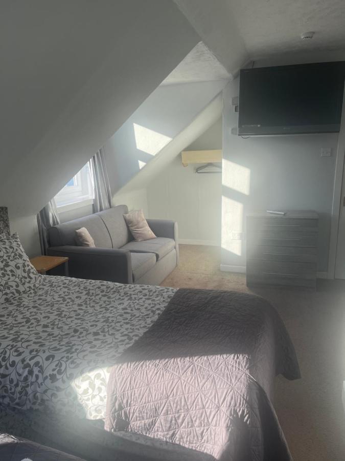 Dunmoore Guesthouse Оубън Екстериор снимка